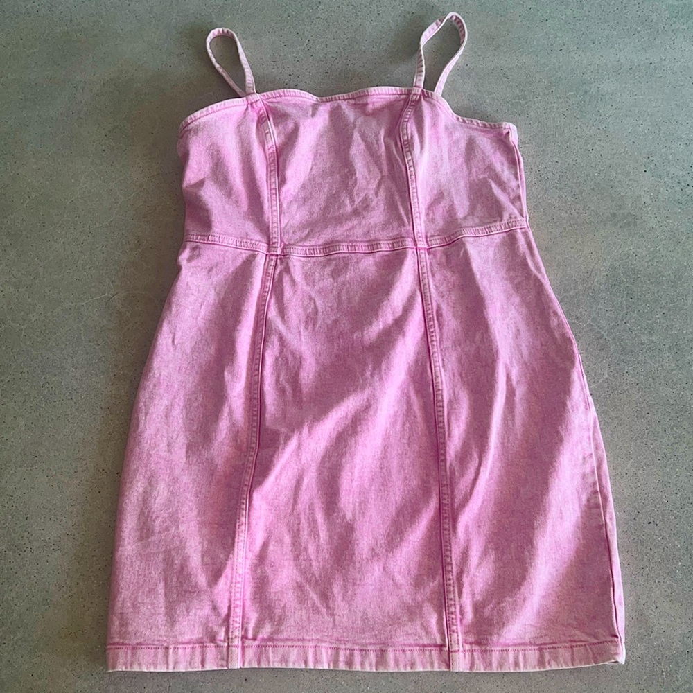 Pink 🩷 Jean mini dress Size Large